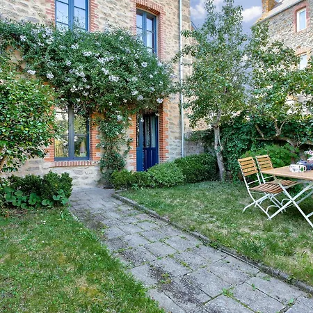 50m De La - Jolie Maison Pour 8 *